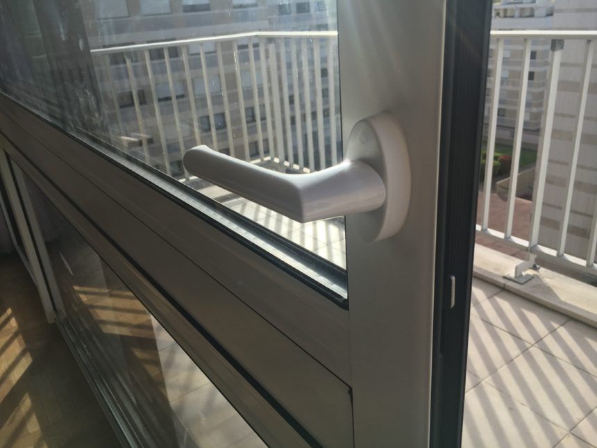 Fenêtre coulissante aluminium